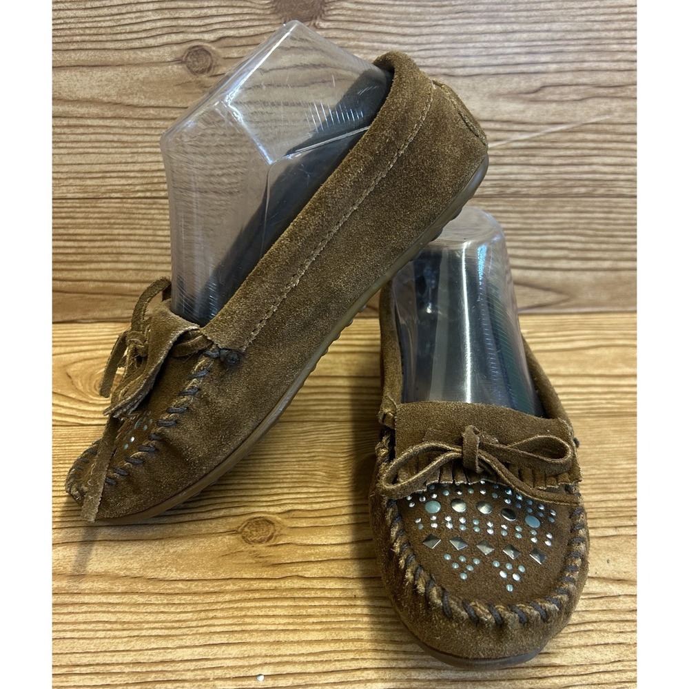 Minnetonka Shoes Womens 6 Old Mill Moccasin Brown Kiltie Flats Studded Fringe‎